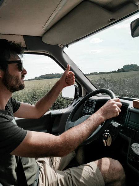 Vanlife - voyager écologique - conduite 