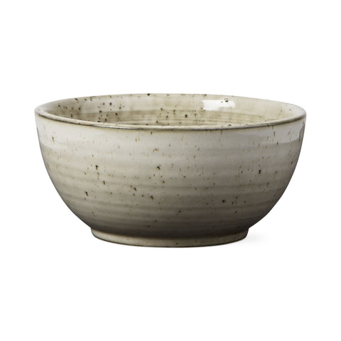 white ceramic berry bowl