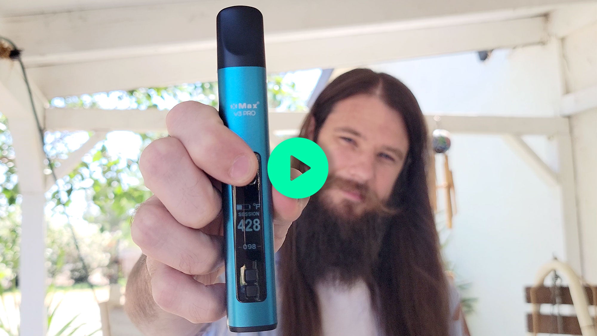 Xmax V3 Pro vaporizer Review 