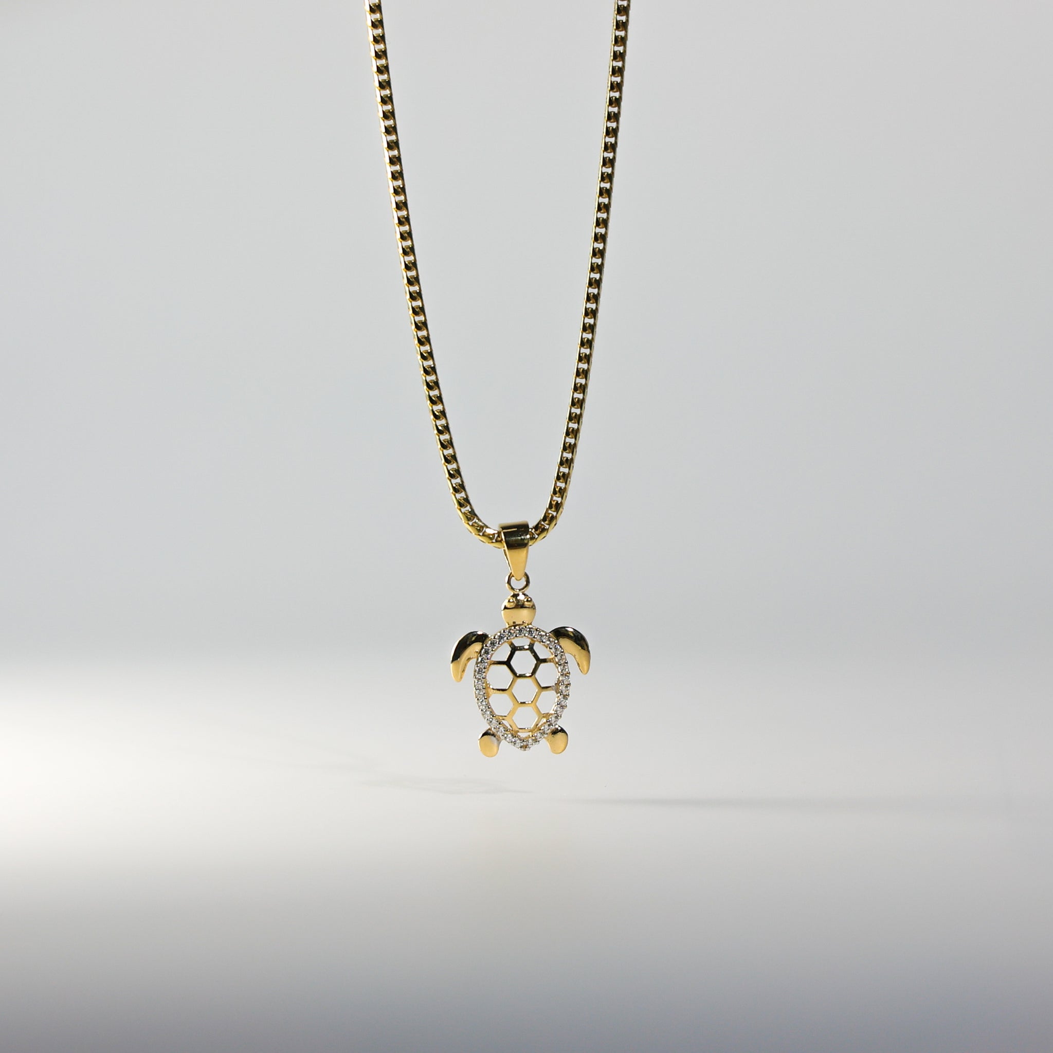 Charlie & Co. Jewelry | Gold Turtle Pendant Model-1685