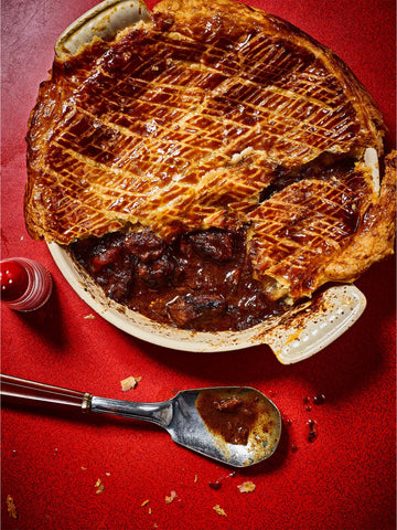 Stilton and caramelised onion beef pie