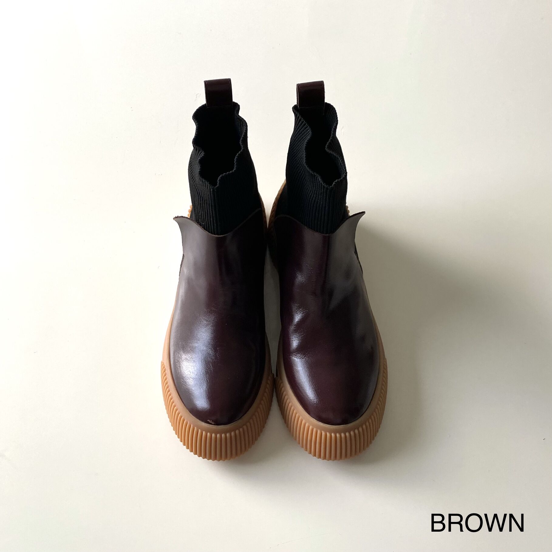 BROWN / 35 (22.5cm)