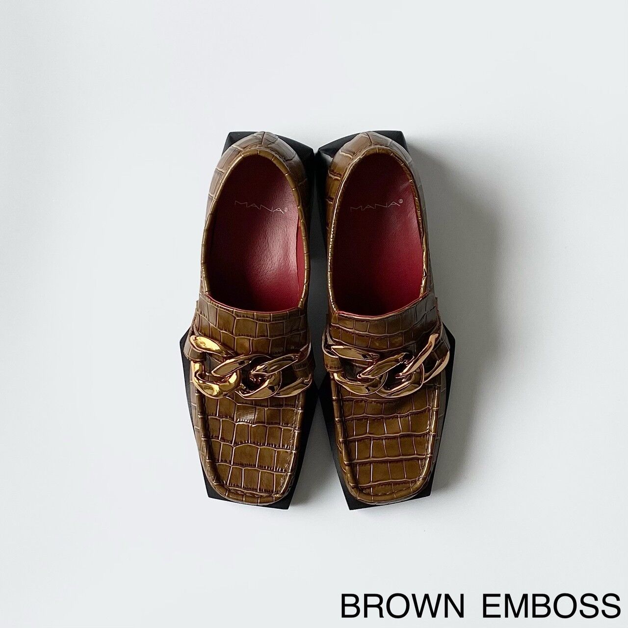 BROWN EMBOSS / 35 (22.5cm)