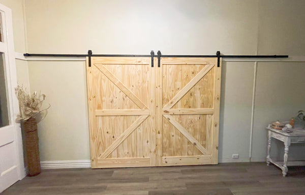 What Should Be Paid Attention to When Painting Barn Doors – Barn Door ...