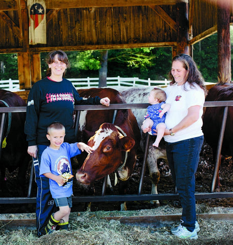 Beth and Courtney Hodge, Cabot Farmers