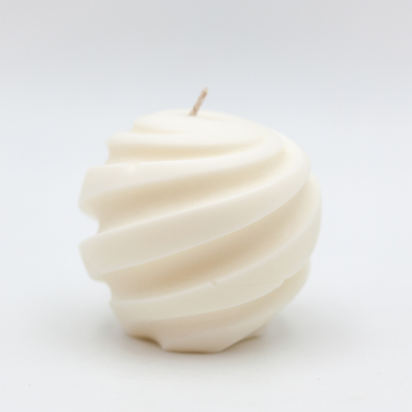 Large Round Swirl Candle