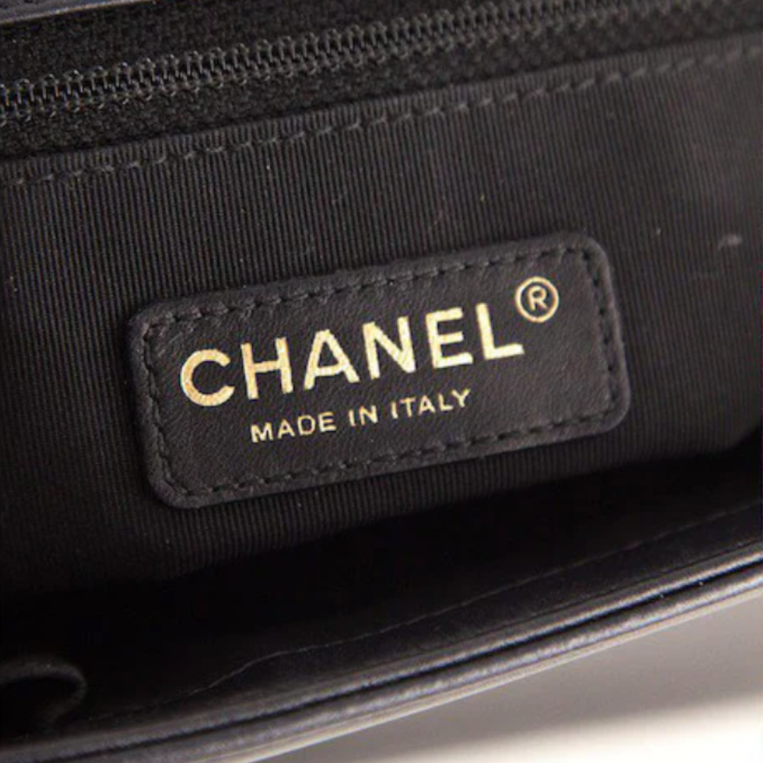 Chanel Masterclass: How to Spot a Fake Chanel Bag by Graham Wetzbarger