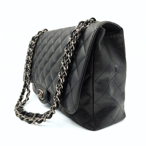 Chanel Vintage Black Maxi Jumbo Flap Bag – Dina C's Fab and Funky