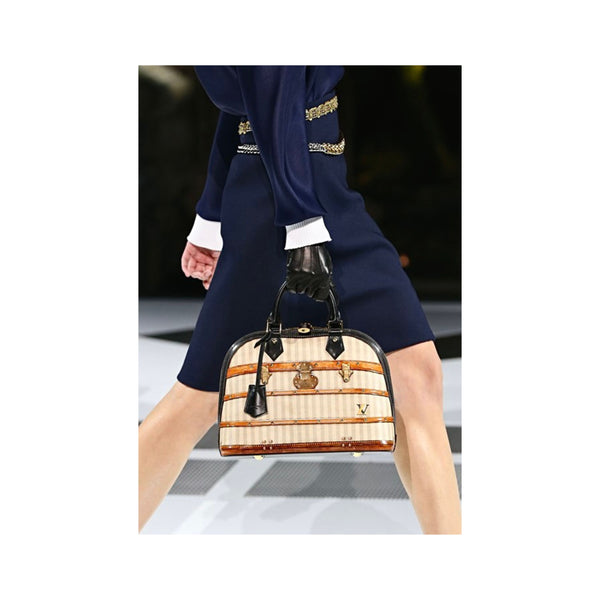 Louis Vuitton Blue Epi Alma Mini Chain Crossbody Bag – I MISS YOU VINTAGE