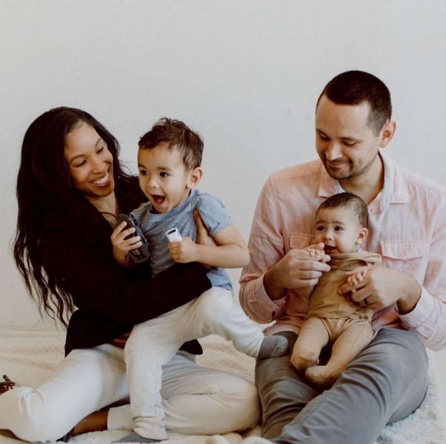 Jairrah’s family smiling and laughing.