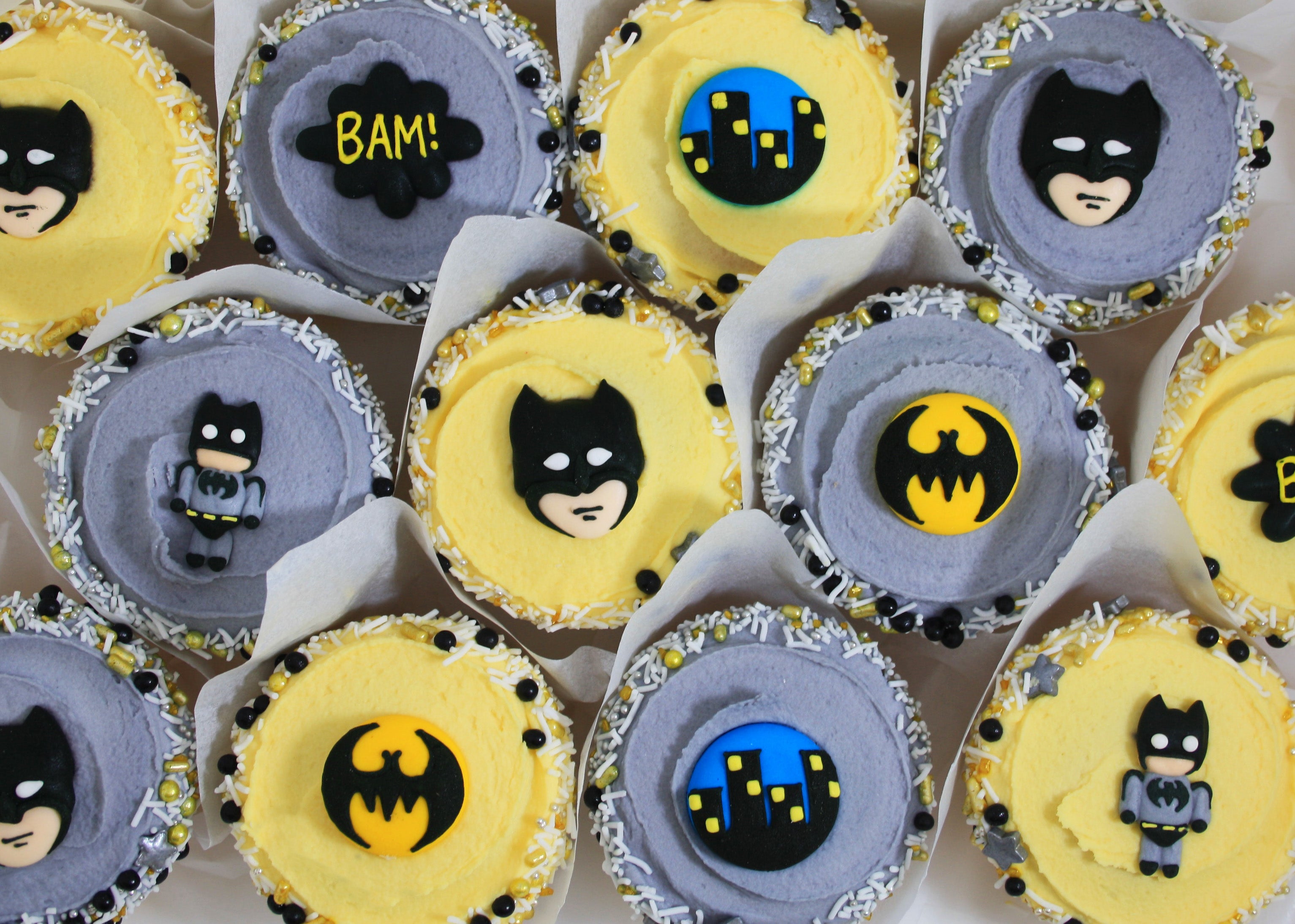 Batman Cupcakes – My Little Cupcake