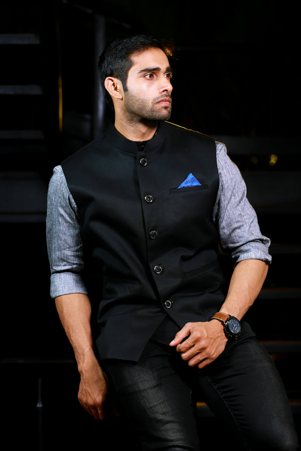 Buy Silk Black Men's Kurta Pajama With Woven Nehru Jacket MKPA03500