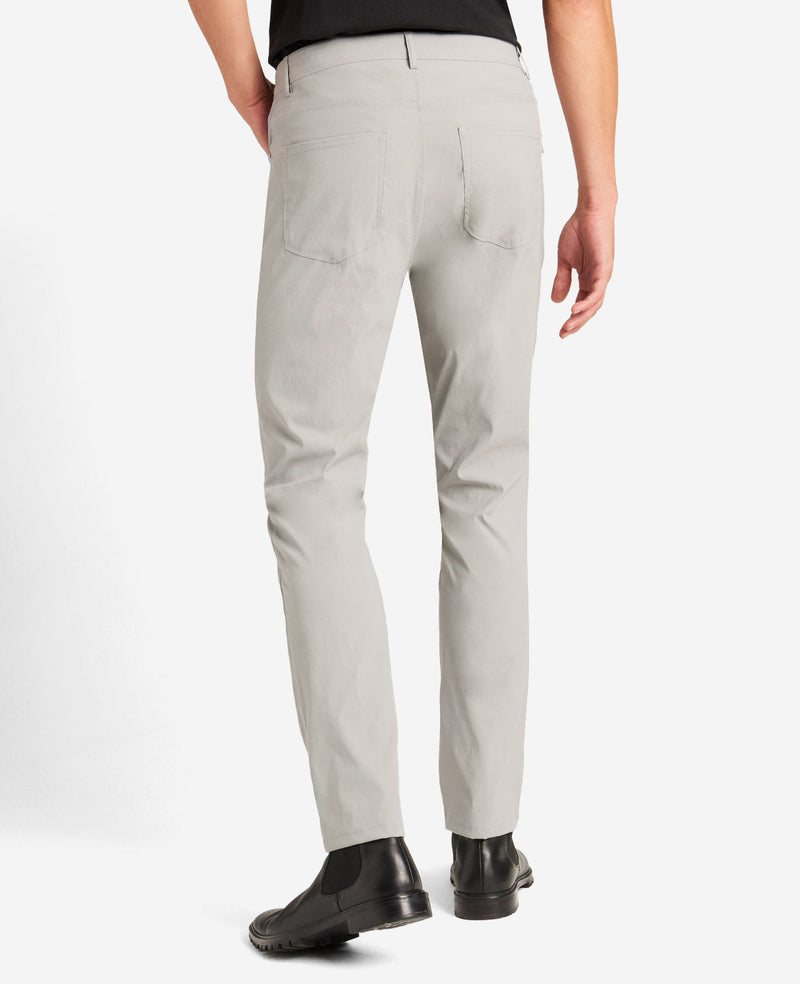 Essentials Mens Slim-Fit 5-Pocket Stretch Twill Pant : :  Clothing, Shoes & Accessories