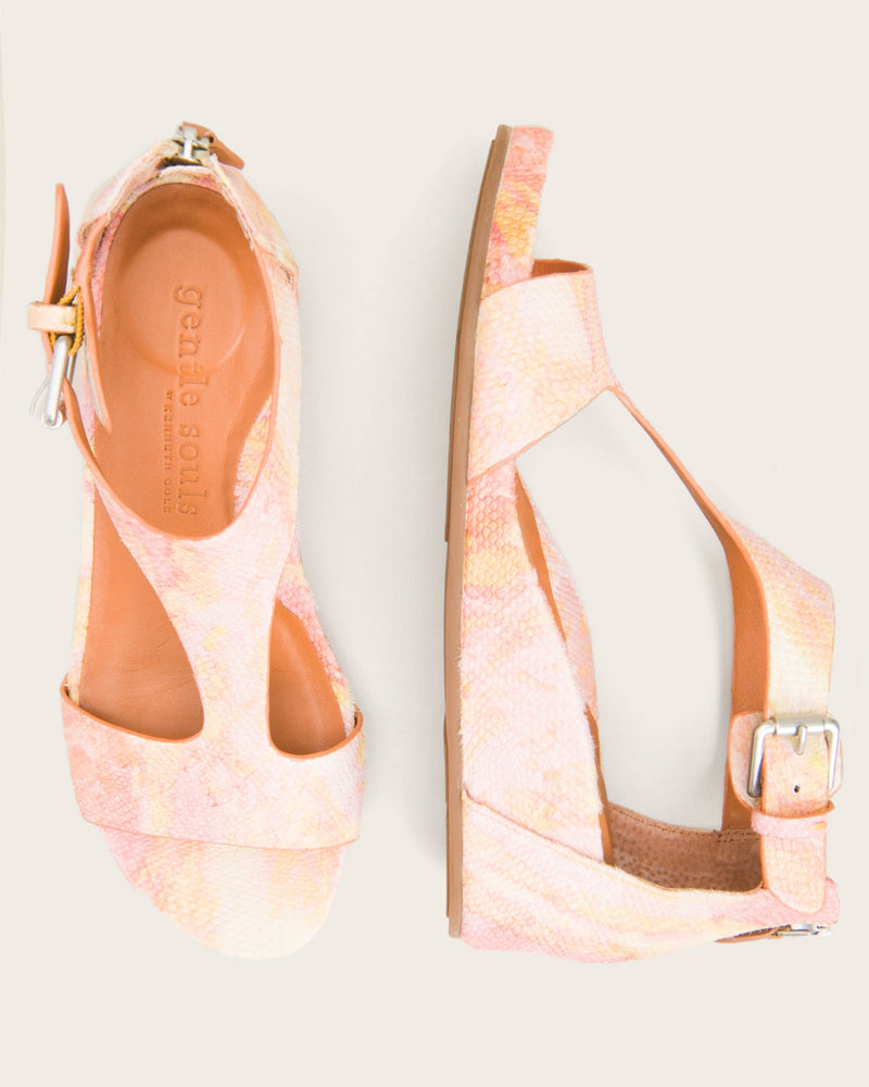 The Gisele Pillow Slide Sandal in Pink Final Sale 10