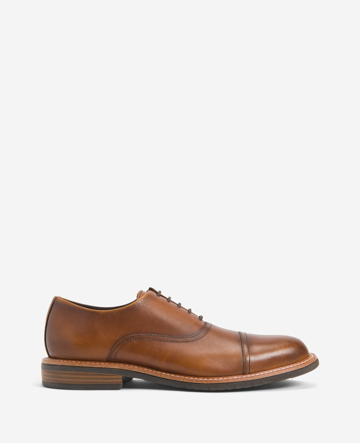 Kenneth Cole Kieran Flex Lace Up Oxford Shoe In Cognac