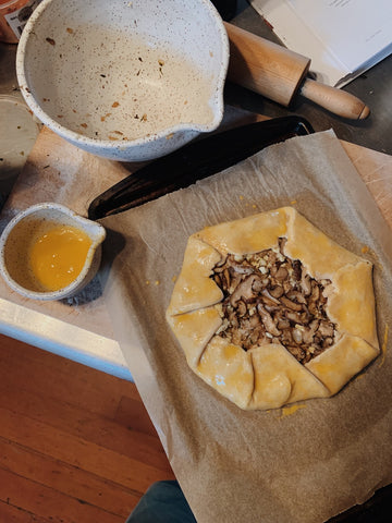 assembling the galette