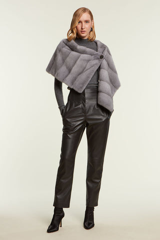 Sapphire mink fur stole extremely soft and glamourous. Perfect for a chic and refined touch.