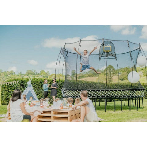 springfree trampoline when entertaining guests