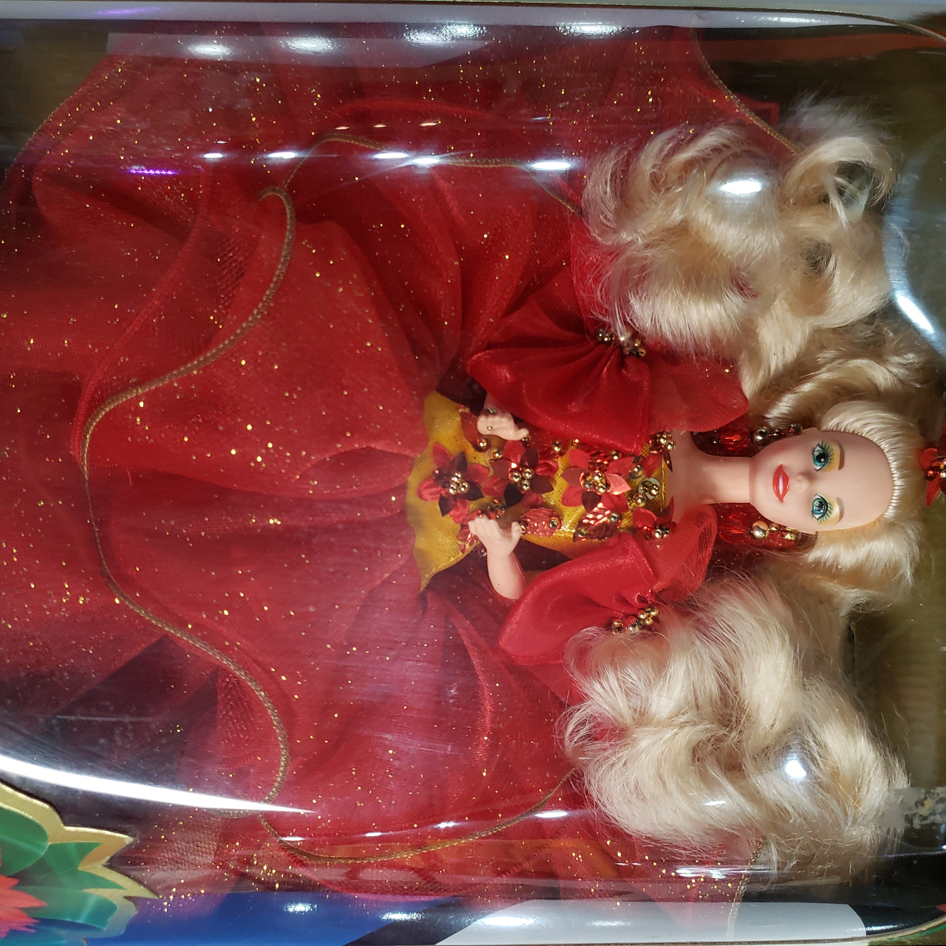 uitgehongerd fundament long Happy Holidays 1993 Holiday Barbie Special Edition Mattel Fashion Doll –  Farpoint Toys