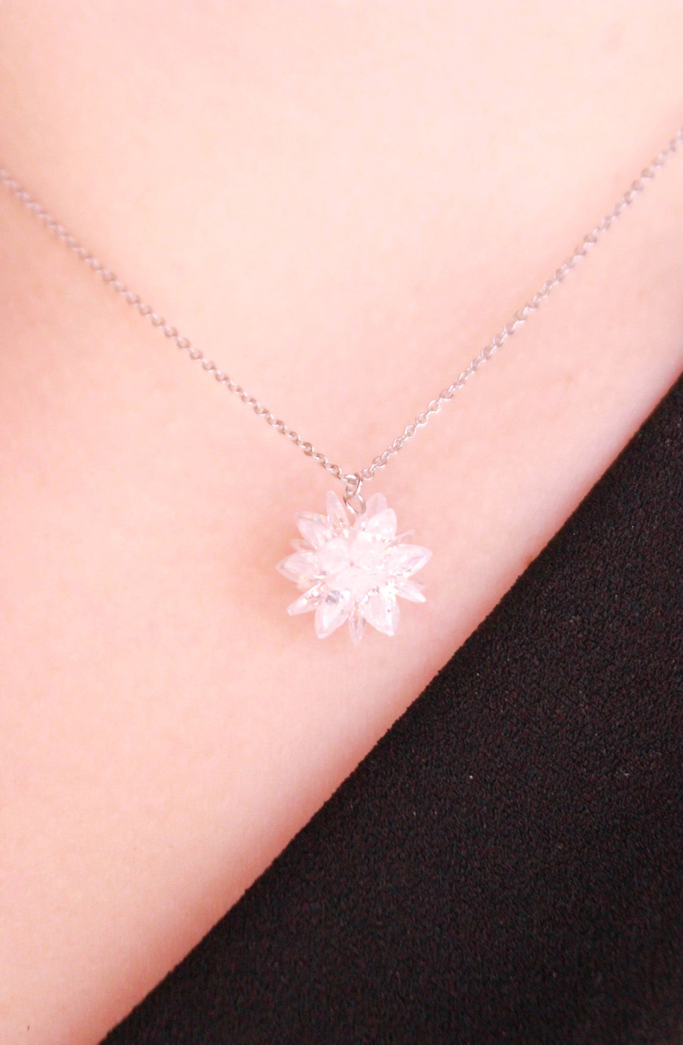 Snowflake crystal earrings necklace set