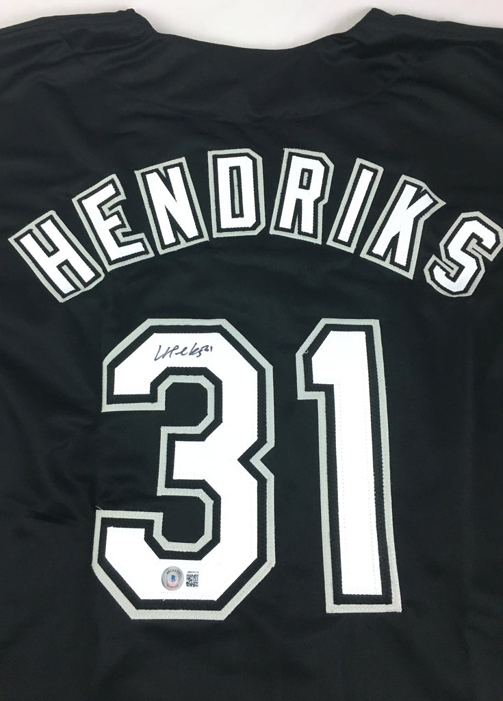 Liam Hendriks Signed Chicago White Sox 1983 Throwback Jersey (Beckett) –