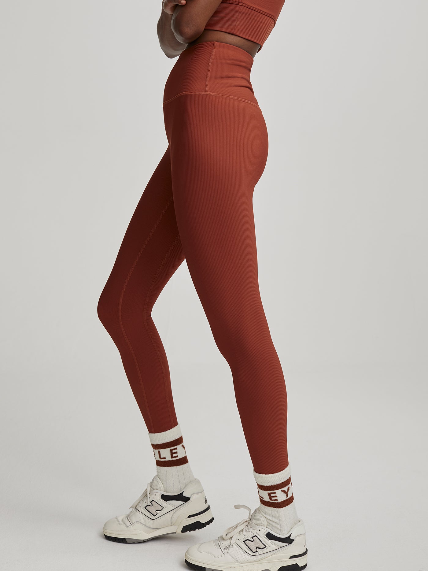 VAR01344 Let sMoveRibHighLegging25 SmokedPaprika 044