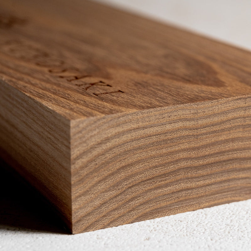 63％以上節約 銘木 木製ひのき表札 長方形 選べる木材 さくら 檜 エンジュ 一位 オーダーメイド 家紋彫刻可 墨入れ ニス仕上げ可送料無料 国産 天然木
