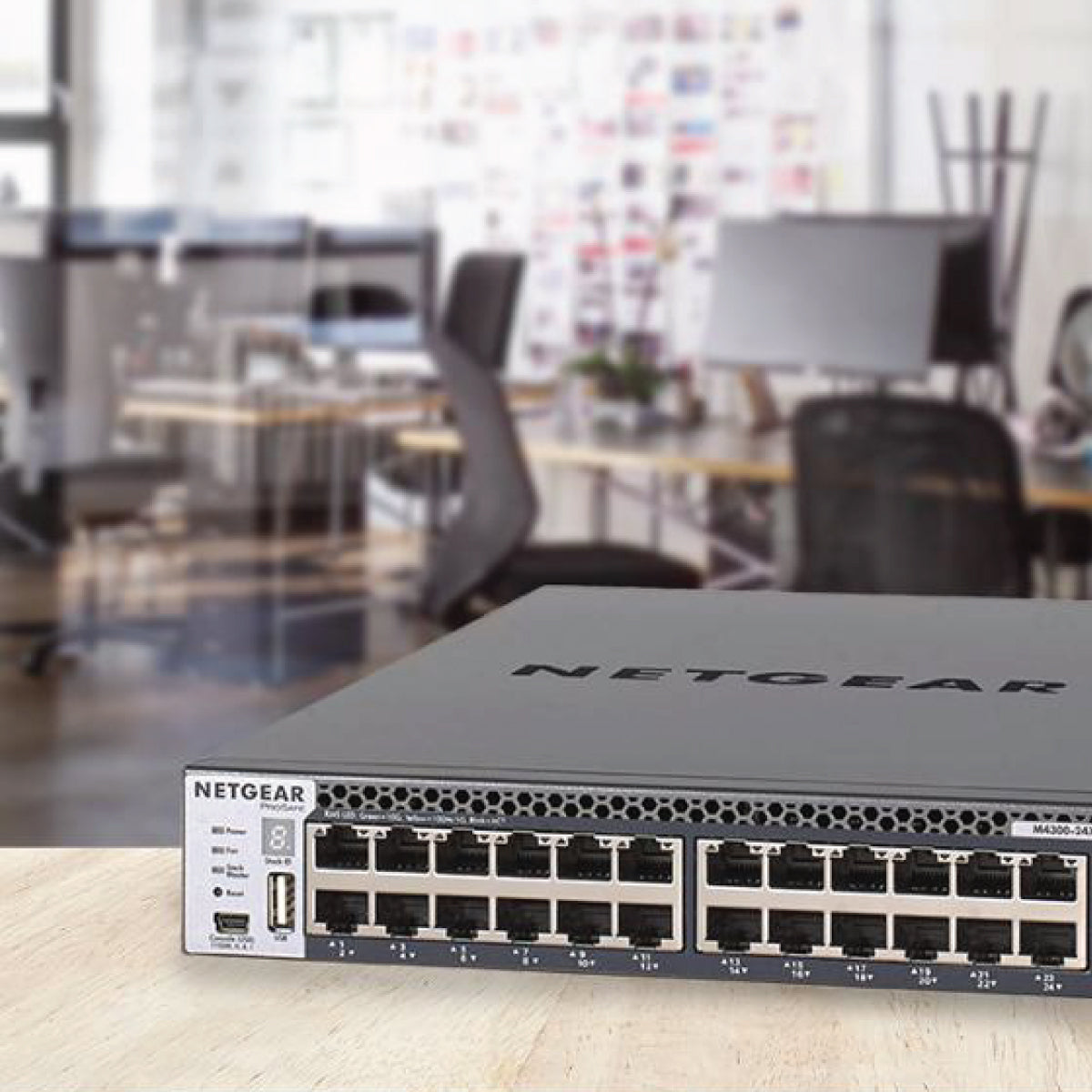 ネットワークスイッチ NETGEAR M4300-28G-PoE 1000BASE-T 24ポート(PoE