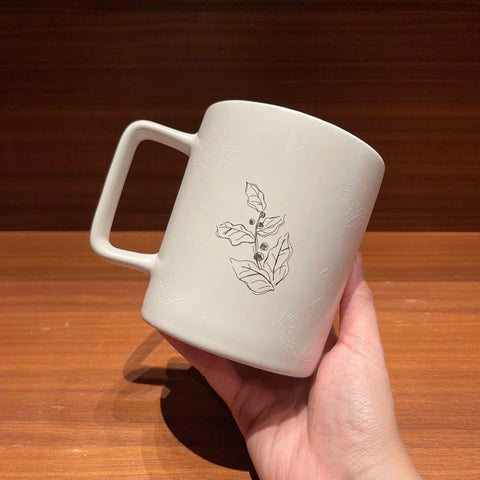 473ml/16oz Coffee Making Starbucks Silver Logo Ceramic Mug  (Starbucks Wizard Bear 2022 Collection)