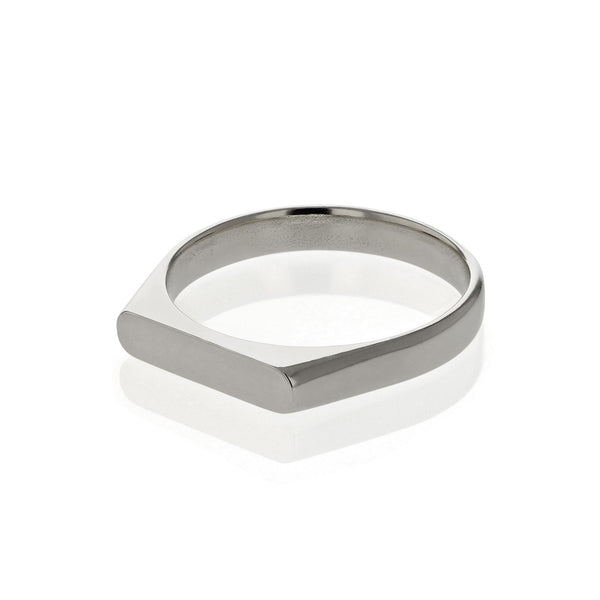 Shop Signet Rings Online | Sarah & Sebastian