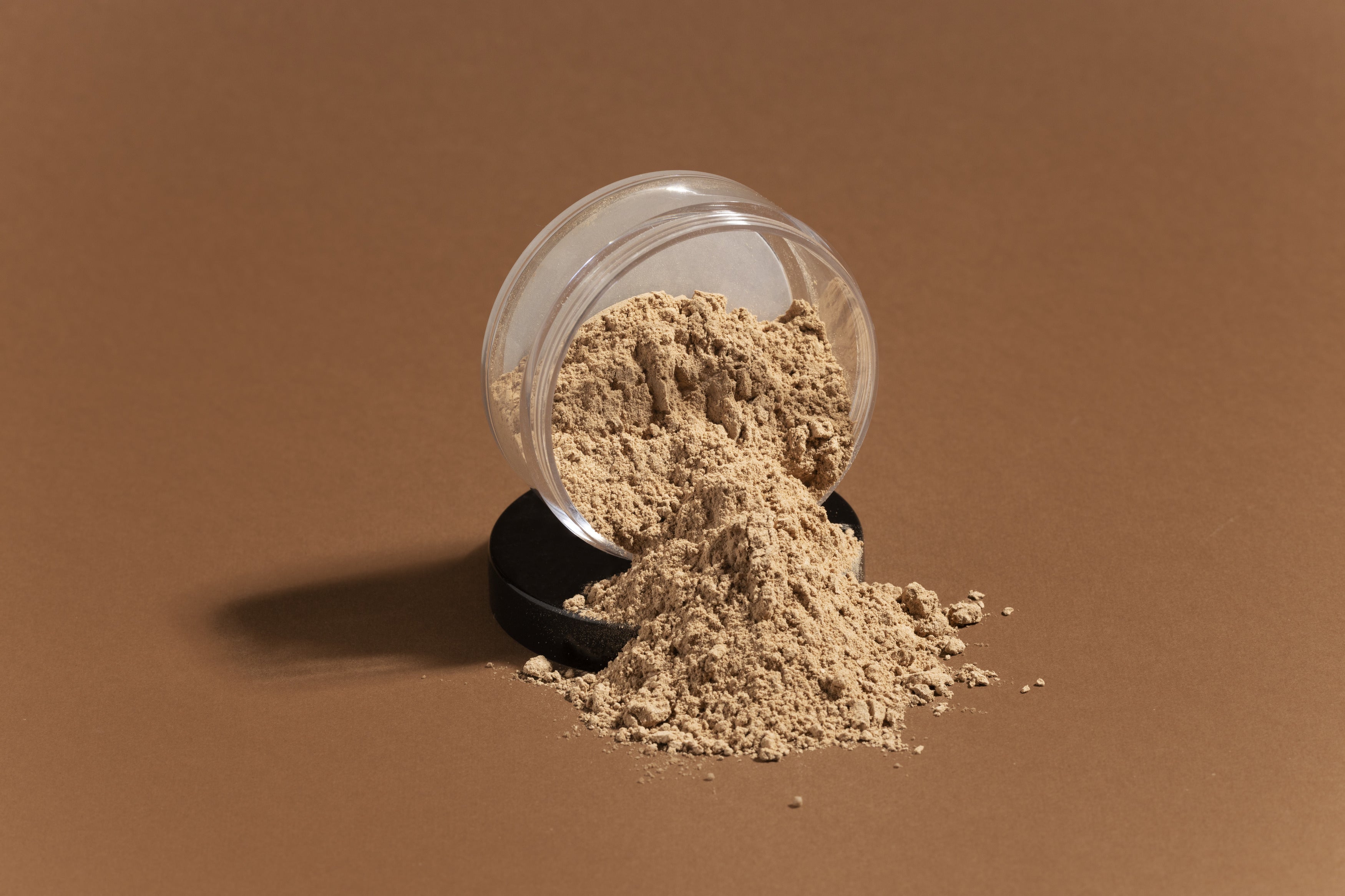 The Ultimate Guide to the Top 10 Protein Powders for Muscle Gain and Recovery in 2024