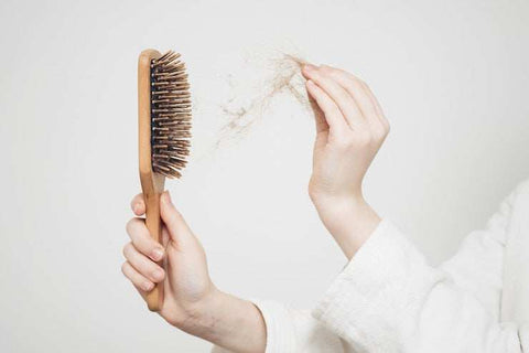 Excessive hair threads in the comb are a very painful spectacle.