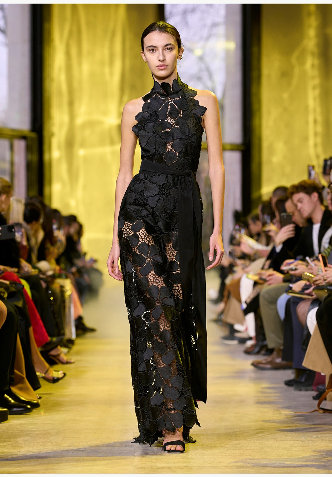 Ready-to-Wear Fall/Winter 2023 Look 22 – ELIE SAAB