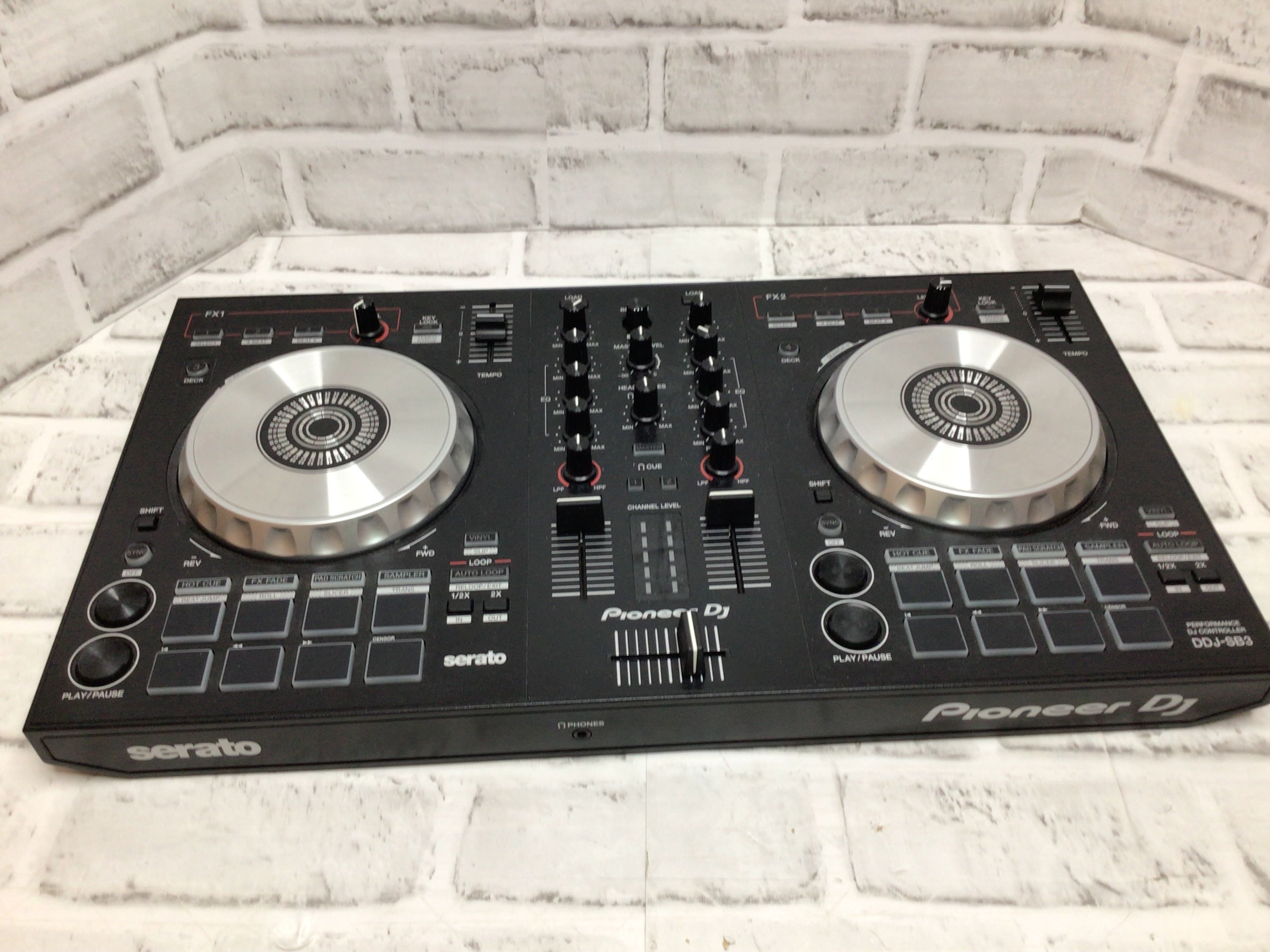 Pioneer DJ DDJ-FLX4 2-Channel DJ Controller - Black **NOT TESTED**