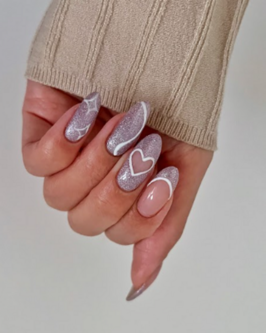 Winter Glam: Sparkling Short Nails