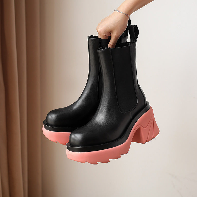 Stivaletti alla caviglia neri con plateau e tacco in gomma rosa salmone - Black ankle boots with platform and pink rubber heel