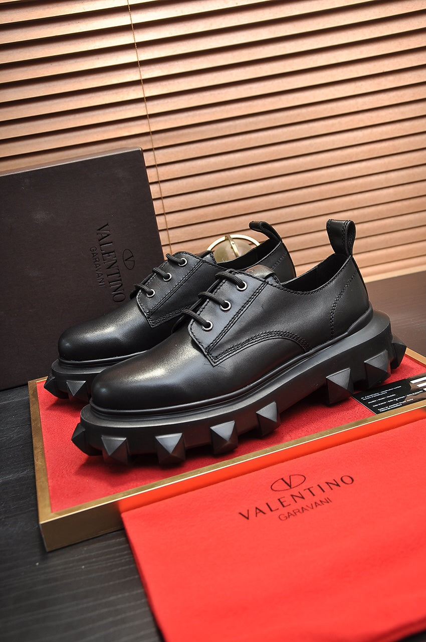 VALENTINO 2022 Men Fashion Boots fashionable Casual leather Brea