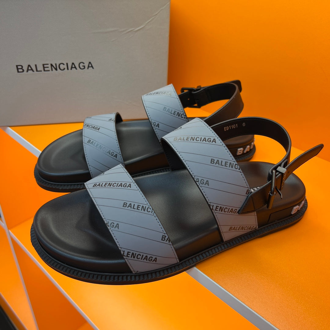 Balenciaga 2022 Popular Summer Women's Flats Men Slipper Sandals Shoes-7