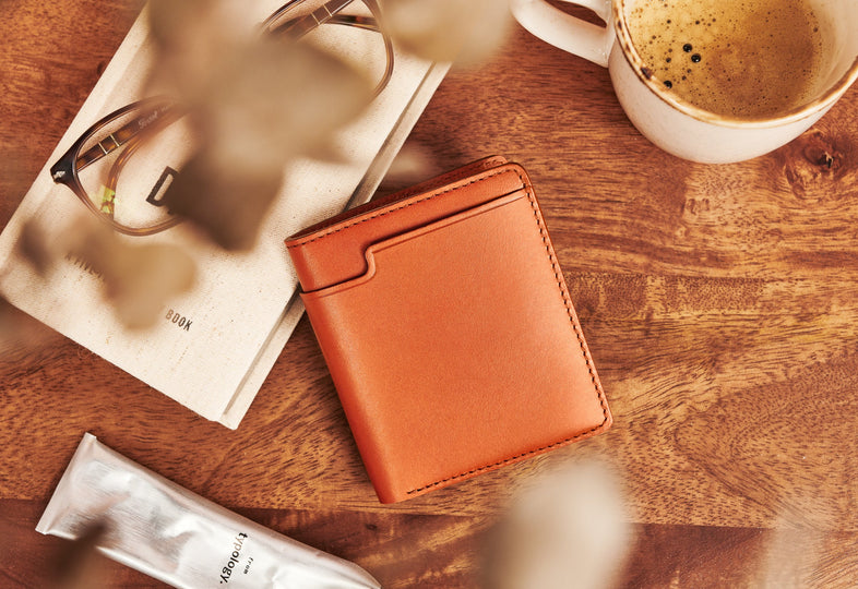 Designer men's wallets: stylish and practical