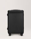 The Carry-on / Black / Black / Smooth