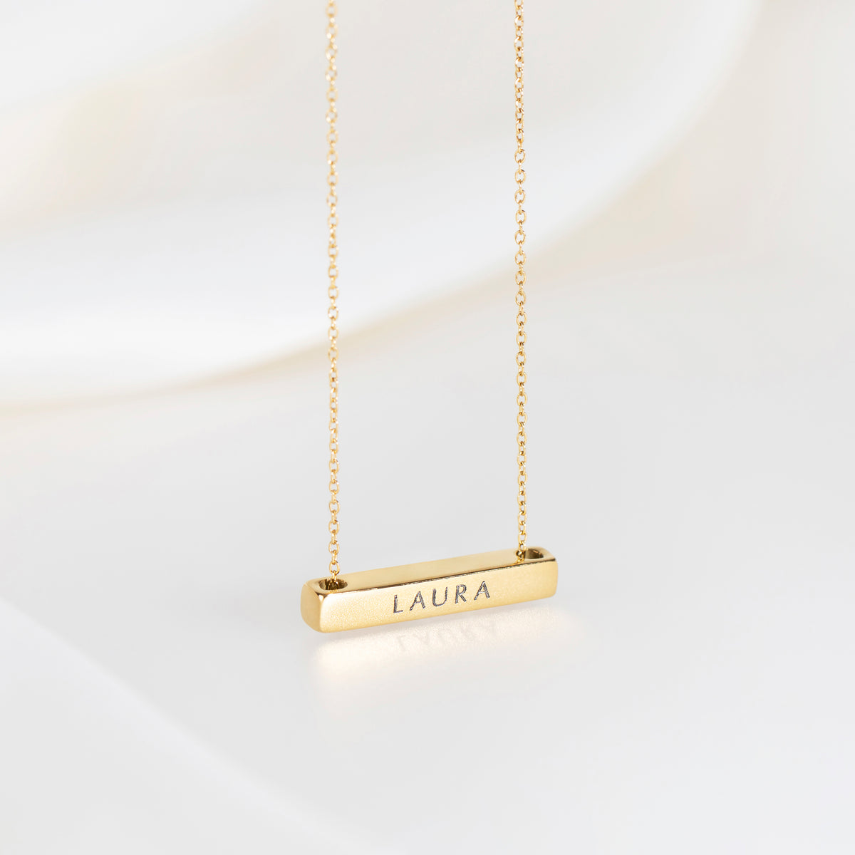 3cm Letter Bar Necklace in Gold Horizontal