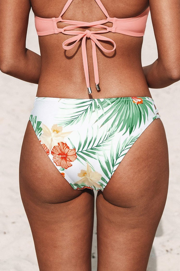 Calzón de bikini con un patrón floral y tropical Paola