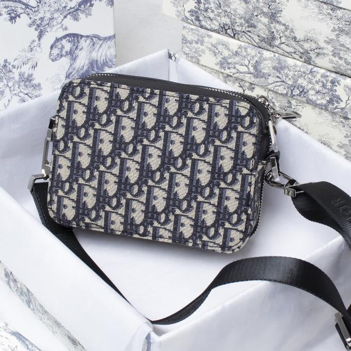 Christian Dior embroidered letters ladies shopping chain shoulder bag messenger bag