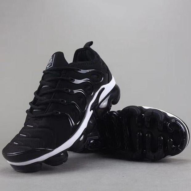 Nike Air Vapormax Plus Men's and Women's Sneakers Shoes 