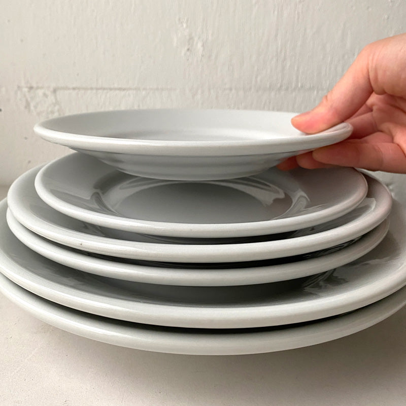 サタルニア チボリの魅力①普段使いしやすい磁器製の食器