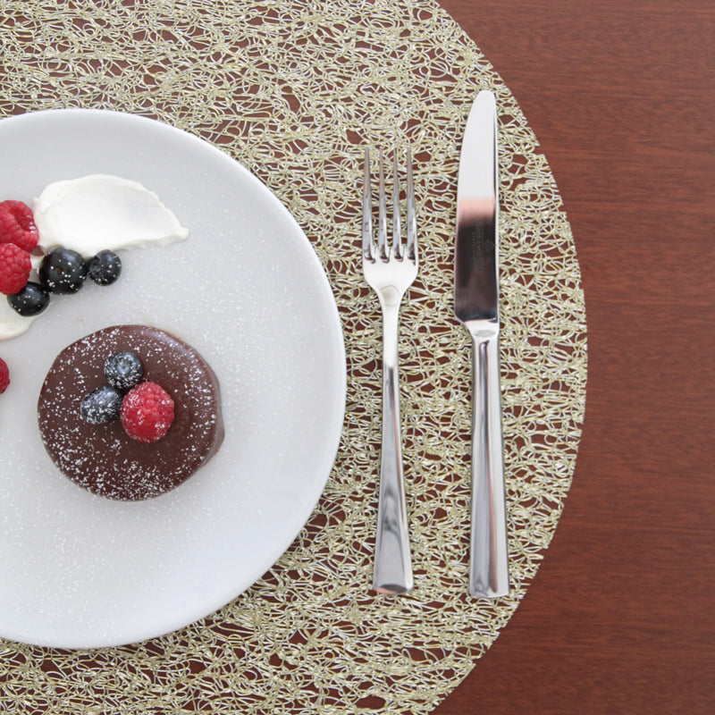 PICARD ＆ WIELPUTZのモンテゴシリーズは華やかな雰囲気の食卓にもよく合います。