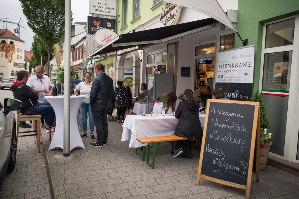 Veganer Stammtisch im Wieselburger Schmankerlladen am 7. Juli 2022