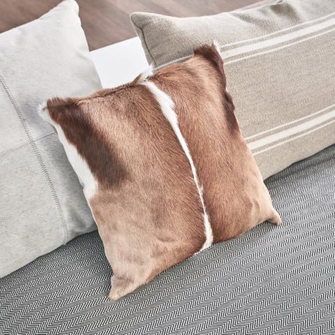 springbok-cushion-40cm