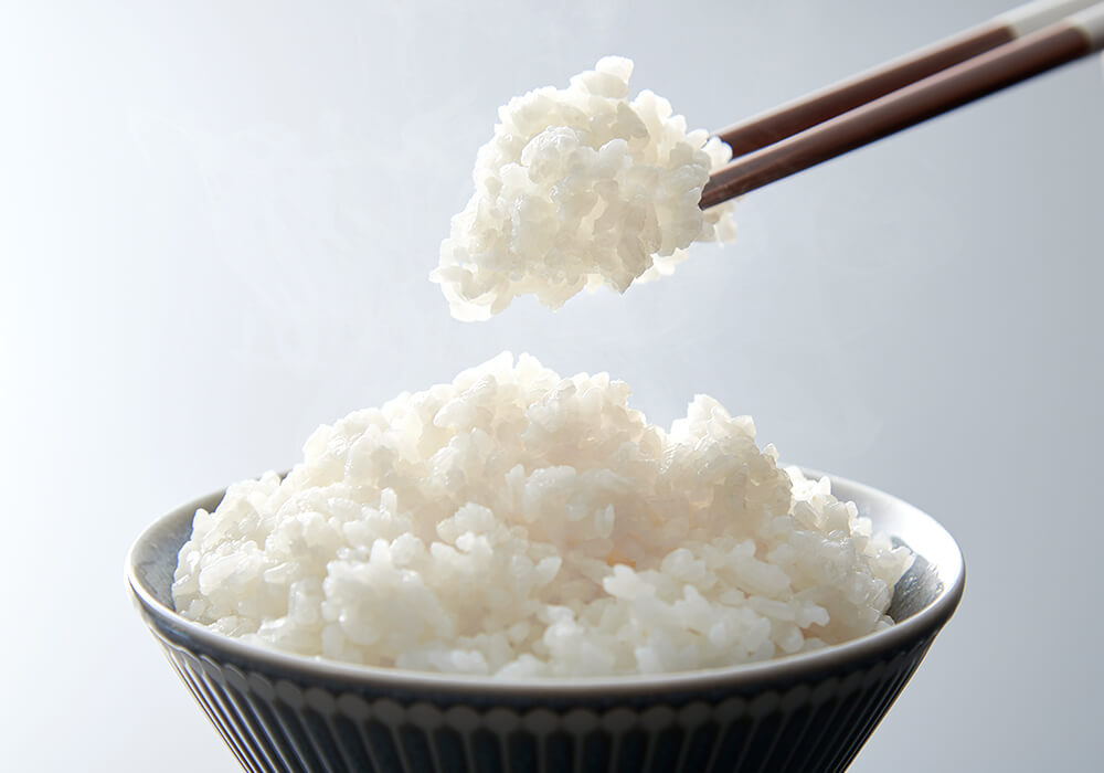 令和4年 富山県東砺波産 特別栽培米 海藻アルギット米（コシヒカリ）></div>
<h2>甘みと粘り、柔らかすぎない食感が特徴。<br> お米の粒感と香りを堪能できる！</h2>
<div style=