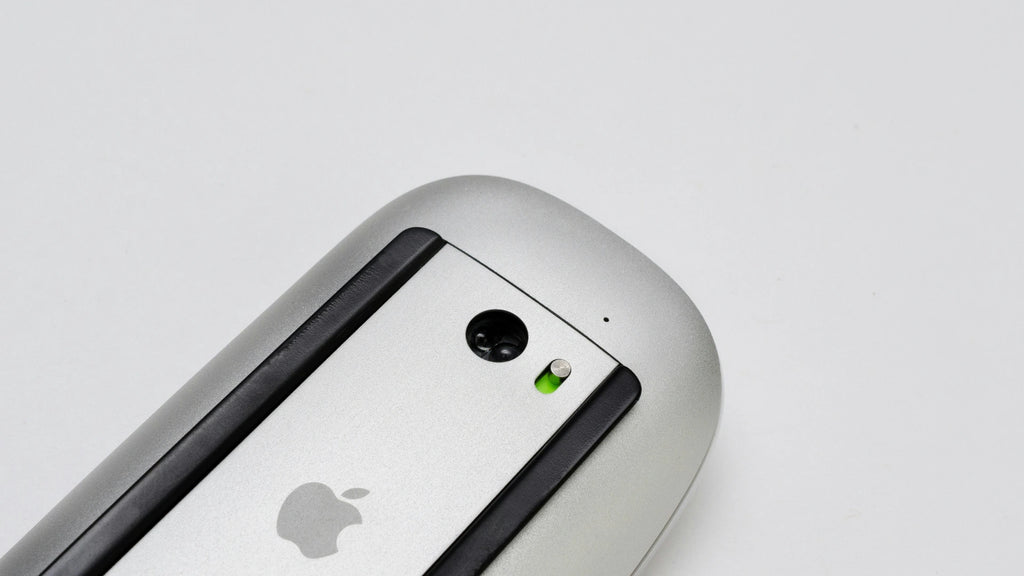 backside of magic mouse version 1